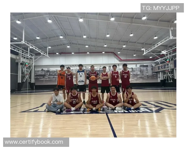 南京篮球队在邀请赛中以69分高居积分榜首位展现强劲实力